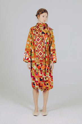 1920s silk Indian embroidered souvenir coat