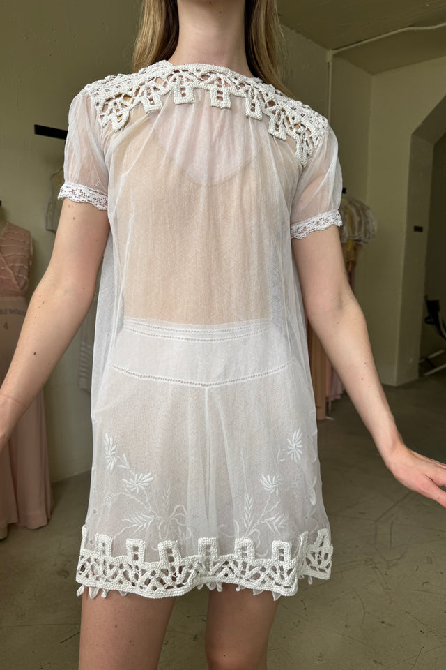 1900s French net tunic