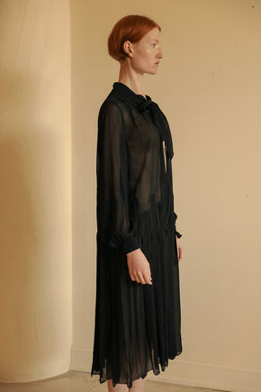 1920s geometric deco crepe chiffon dress