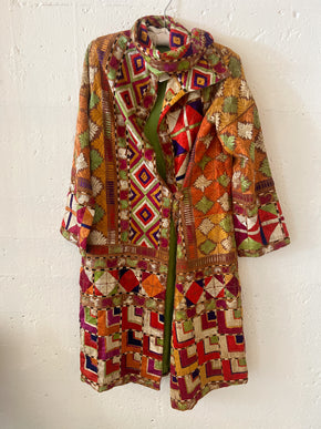 1920s silk Indian embroidered souvenir coat
