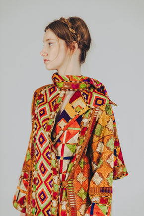 1920s silk Indian embroidered souvenir coat