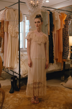 1930 embroidered cream lace cotton dress