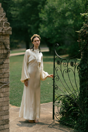 1930s crepe back satin wedding gown
