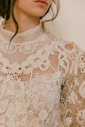 1910s Irish crochet blouse