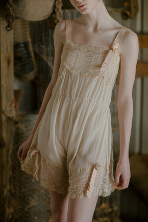 1920s silk step in