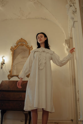 1880s  English nightdress