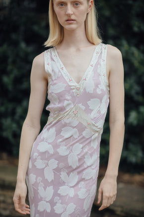 1930s lavender crepe chiffon leaf pattern nightgown