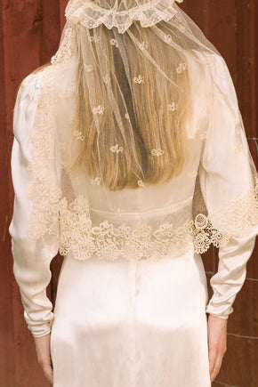 1800s lace net bonnet wedding veil
