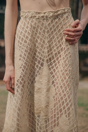 1900s silk lace appliqué skirt