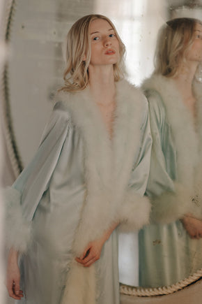 Vintage Lucie Ann blue marabou Feather Robe