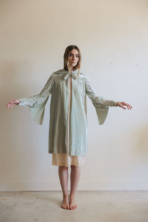 1920s mint green velvet coat, France
