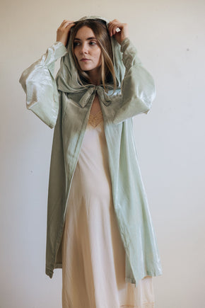 1920s mint green velvet coat, France