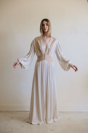 1930s blouson sleeve silk robe