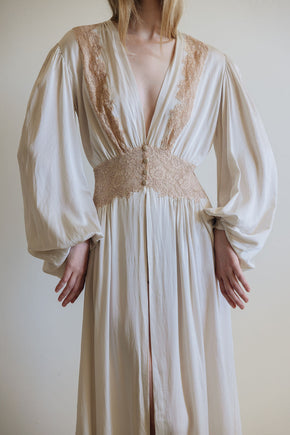 1930s blouson sleeve silk robe