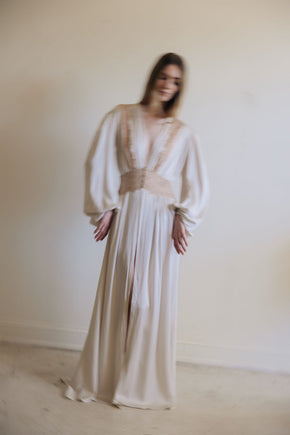 1930s blouson sleeve silk robe
