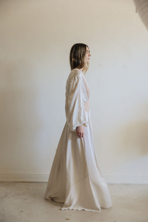 1930s blouson sleeve silk robe