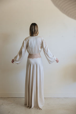 1930s blouson sleeve silk robe
