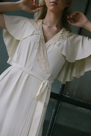 1930s silk crepe lace peignoir robe