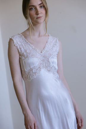 1930s Italian ivory silk satin lace bridal gown