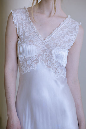 1930s Italian ivory silk satin lace bridal gown