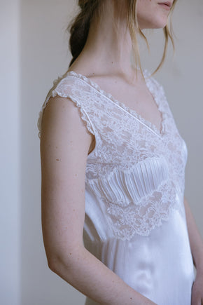 1930s Italian ivory silk satin lace bridal gown