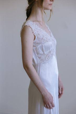 1930s Italian ivory silk satin lace bridal gown