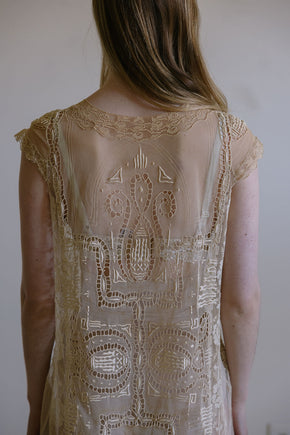 Antique 1920s chorded net filet lace dress