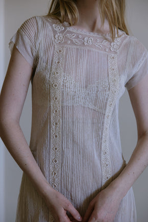 1920s net & Burrato Lace dress