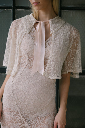 1930s lace bed jacket