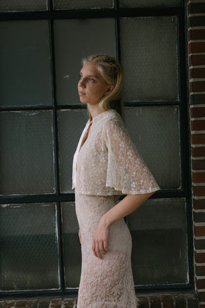 1930s lace bed jacket