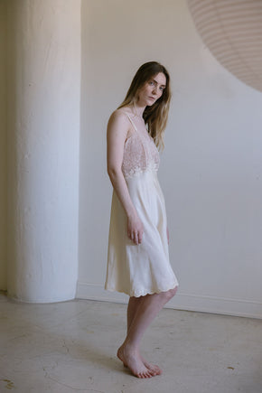 1930s cream silk lace scalloped slip
