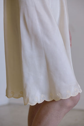 1930s cream silk lace scalloped slip