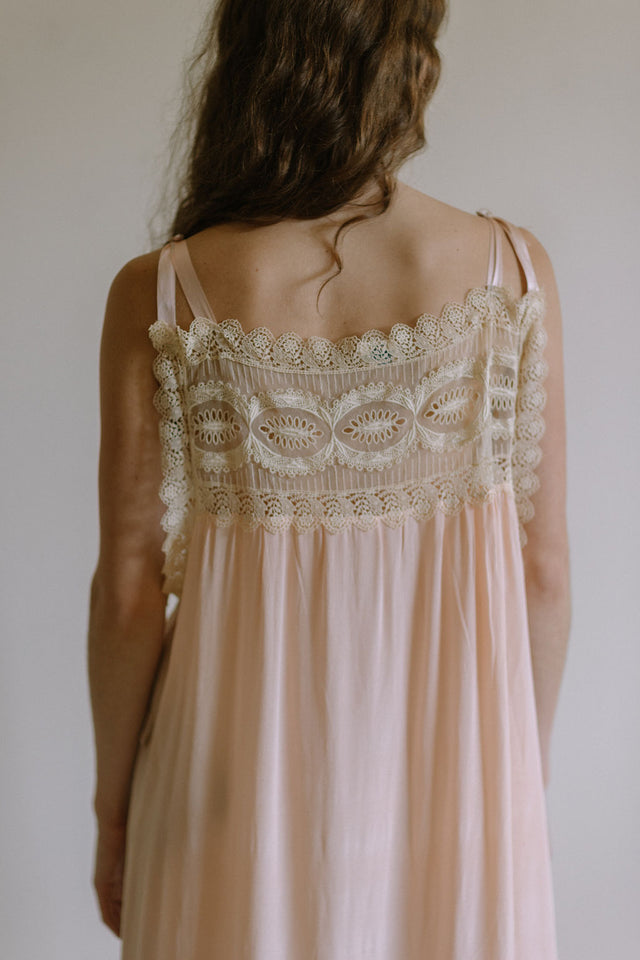 1920s pink silk crepe rosette ribbon nightgown
