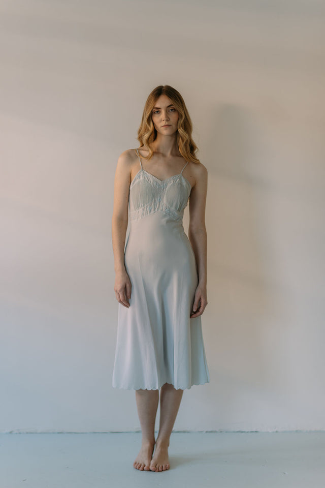 1930s French silk accordian pleated half slip