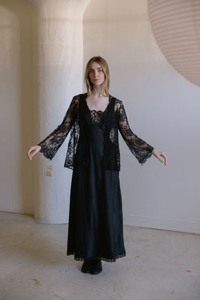 Lucie Ann deadstock chantilly lace set