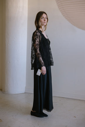 Lucie Ann deadstock chantilly lace set