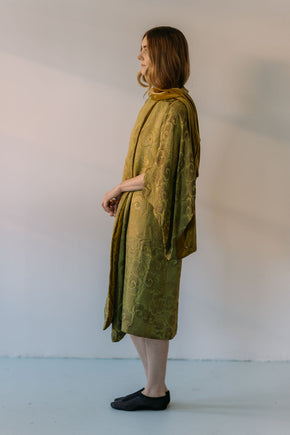 1920s French oriental Chartreuse lamé silk velvet coat