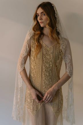 1900s lace veil with hair clip