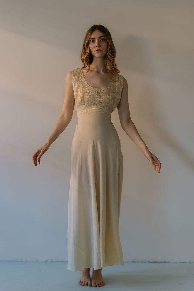 1930s bias cut Yellow embrodiered silk nightgown, France