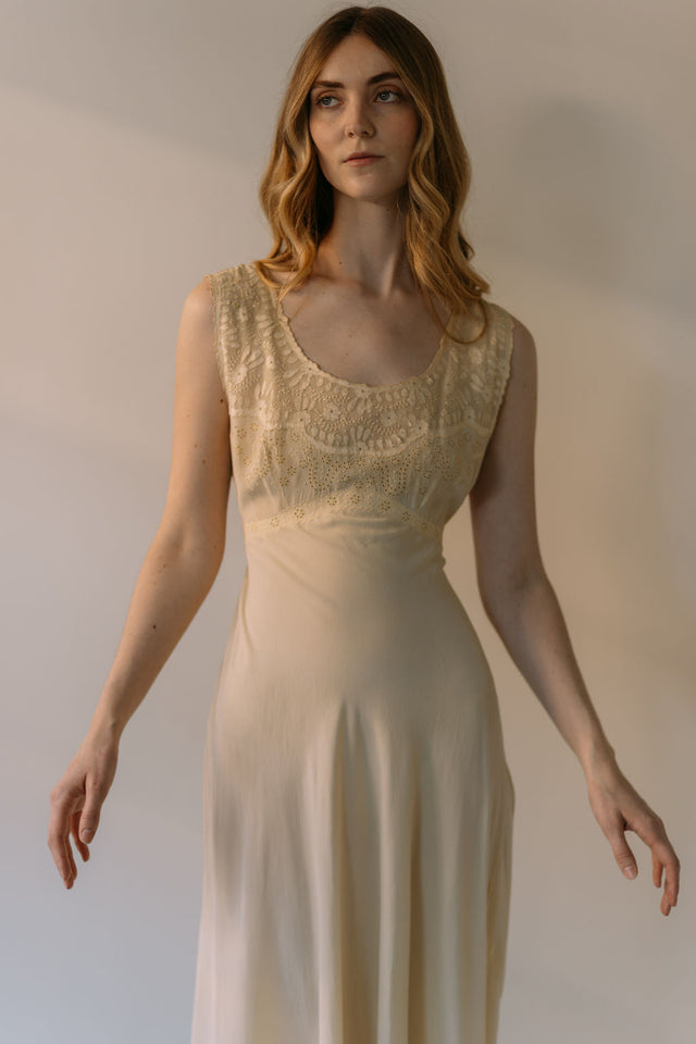 1930s bias cut Yellow embrodiered silk nightgown, France