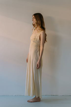 1930s bias cut Yellow embrodiered silk nightgown, France