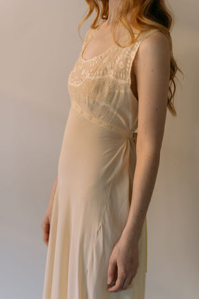 1930s bias cut Yellow embrodiered silk nightgown, France
