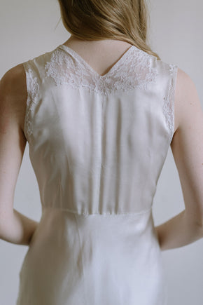 1930s French ivory silk lace nightgown