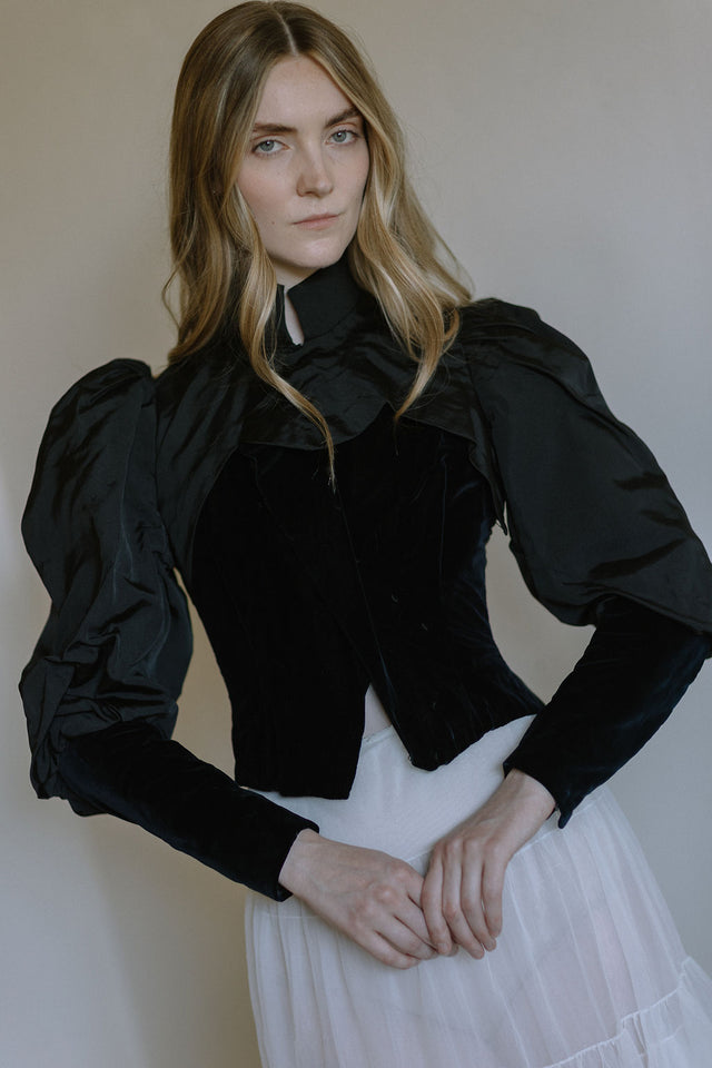 1890s silk velvet bodice