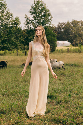 1930s bias silk crepe full length nightgown