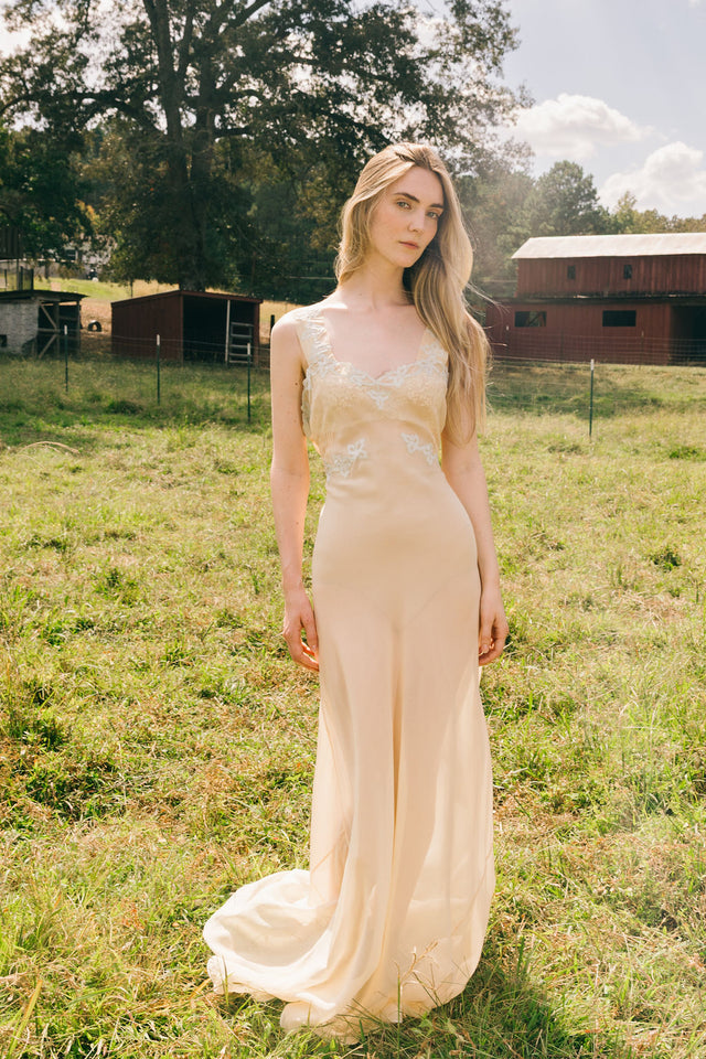 1930s bias silk crepe full length nightgown