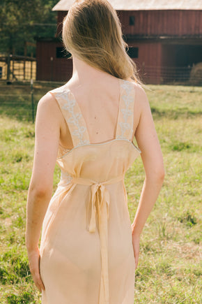 1930s bias silk crepe full length nightgown