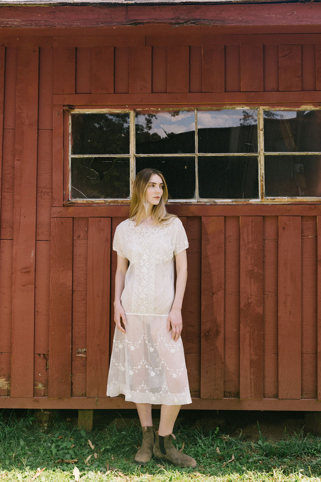 1920s embroiered net filet lace dress