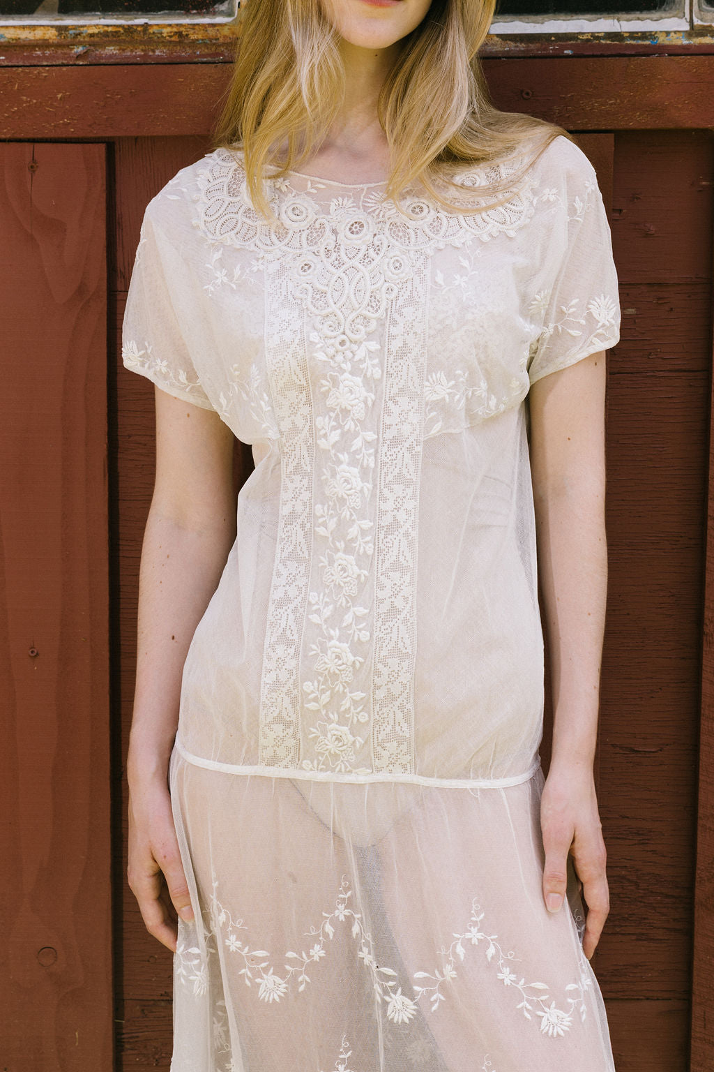 1920s embroiered net filet lace dress