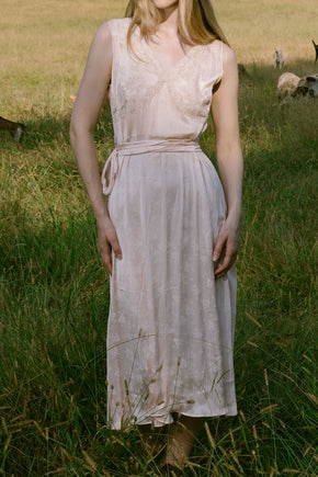 1930s jacquard silk lace nightgown